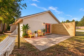 Pet-Friendly Central Hideaway | Private Studio - Image 2