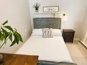 Urban Retreat w/A+ Location! - Image 5