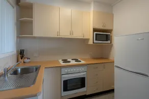 Central Lithgow Apartment - Image 3