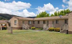 Central Lithgow Apartment - Image 4
