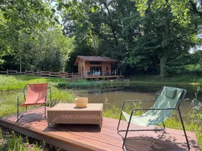 The cabin on the pond - Image 2