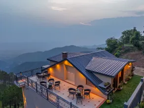 8 bhk Escape W/ Views, Garden, & Outdoor Lounge - Image 4