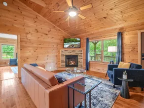 Cabin - Hot Tub - Firepit: Lake Lure, Chimney Rock - Image 3