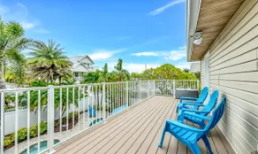 Coast is Clear! Heated pool/spa~Close to shops - Image 4