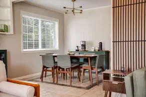 Help your student move, stay in MidCentury comfort - Image 4