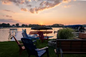 Dockside Daze | Lakefront + Hot Tub | Sleeps 12 - Image 5