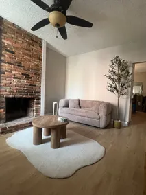 Charming Townhome in Federal Hill - Image 2