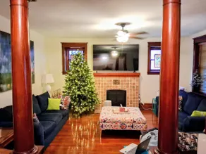 5BR Home Sleeps 10+Perfect for Groups+Skyline View - Image 4