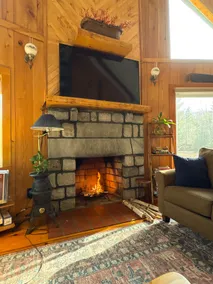 Cozy Randolph A-Frame on Presidential Rail Trail - Image 4