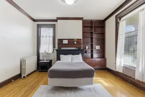 Historic Midtown Apartment - Image 4