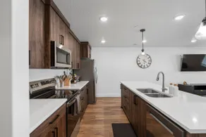 Morgan Luxury Apartment - Image 2