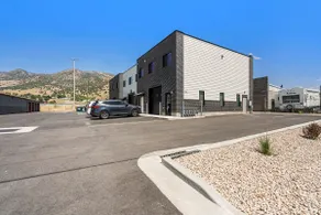 Morgan Luxury Apartment - Image 3
