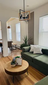 Bright and Spacious 3BR Near Boston Free Parking - Image 5