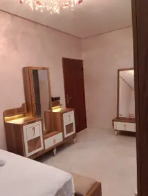Refined high standing apartment - Image 3