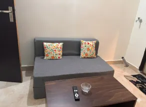 Clean modern 1BHK near Infocity, Patia - WiFi, AC - Image 4