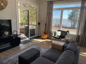 Tides and Trails Cottage - Image 3