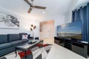 5-Bedroom Comfort & Style - Image 2