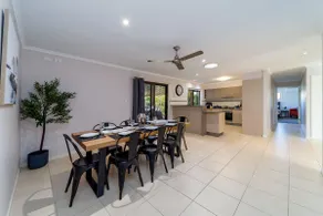 5-Bedroom Comfort & Style - Image 3