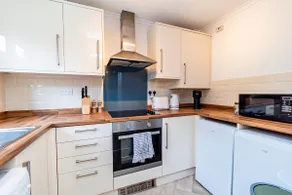 Fresh, stylish apartment - Image 4
