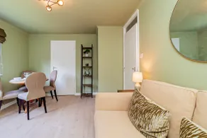 Fresh, stylish apartment - Image 2
