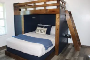Cozy, Fully Renovated Cabin Near Mark Twain Lake - Image 3