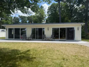 Waterfront Retreat, Croton Pond - Image 3