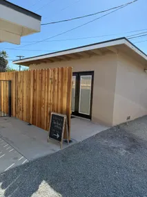 Sequoia Studio on Peach - Image 4