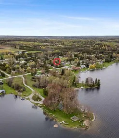 Bobcaygeon Cottage – Pet Friendly, Lake Access - Image 5