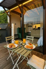 Boutique Cabin - Image 4