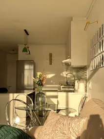 Stylish Cape Town Retreat Near V&A Waterfront - Image 2