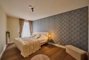 Aurora City Apartment - Image 2