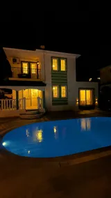 Detached Villa with Pool • 4 Bedrooms • 4 Bathrooms - Image 2
