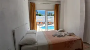 Detached Villa with Pool • 4 Bedrooms • 4 Bathrooms - Image 5