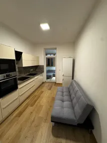 Central Apartment in Ground Floor - Image 5