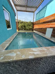 Tropical Hideaway Palm Beach - Image 4
