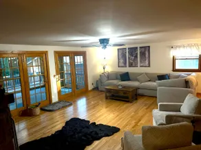 Lakefront Retreat on Back Lake - Image 5
