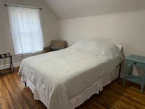 Joan E's Place - Image 4