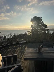 Beautiful artist's home with fantastic views. - Image 4