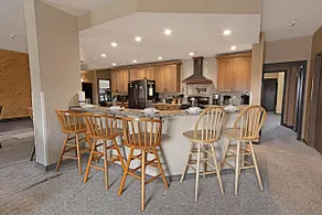 SC 5801: Penthouse with Huge Kitchen & Space - Image 3