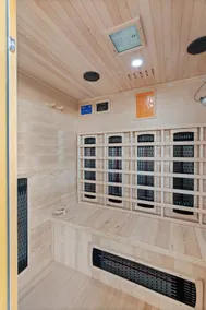 Mountain view, sauna, arcade, firepit, workspaces. - Image 4