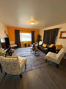 Autumn‘s Retreat king size bed three bedrooms - Image 2