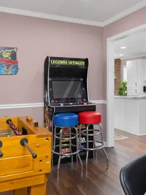 Charming Home on 1 Acre w/Game Room, WIFI, AC, EV! - Image 3