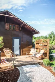 The setting: Chalet & Luxury Nordic Bath with Lake View - Image 4