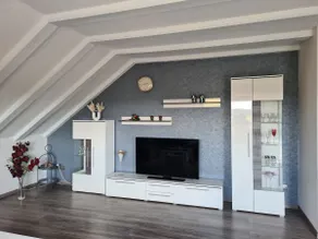 Apartment / Workspace/ Mechanic's apartment - Image 3