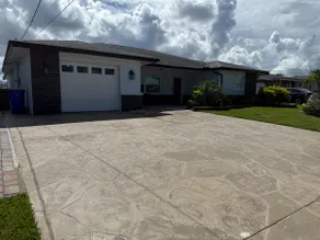 Waterfront Retreat with Heated Pool, Hot Tub&Dock - Image 2
