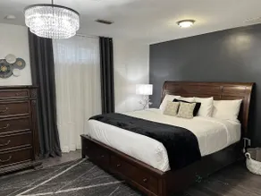 Nestled Inn - Image 2