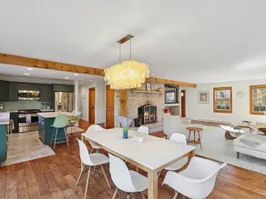 East Hampton Village Cottage Near Beach - Image 3