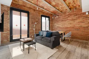 Sants Apartment - Image 4