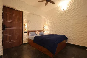 Airnest Stays | Casa | Jacuzzi Luxury Room - Image 5