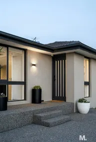 Modern Spacious 4BR + Pool - 5mins drive Airport Long Term Availabale Please contact within - Image 4